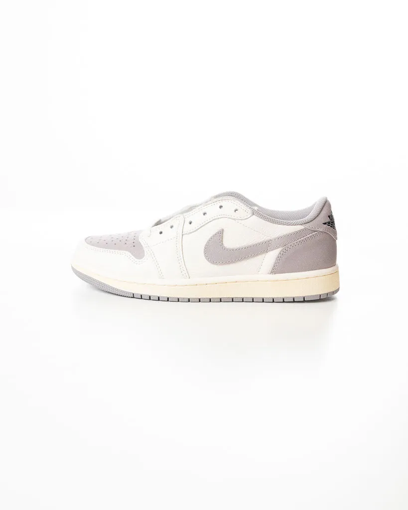 Air Jordan 1 Retro Low OG 'Atmosphere Grey'