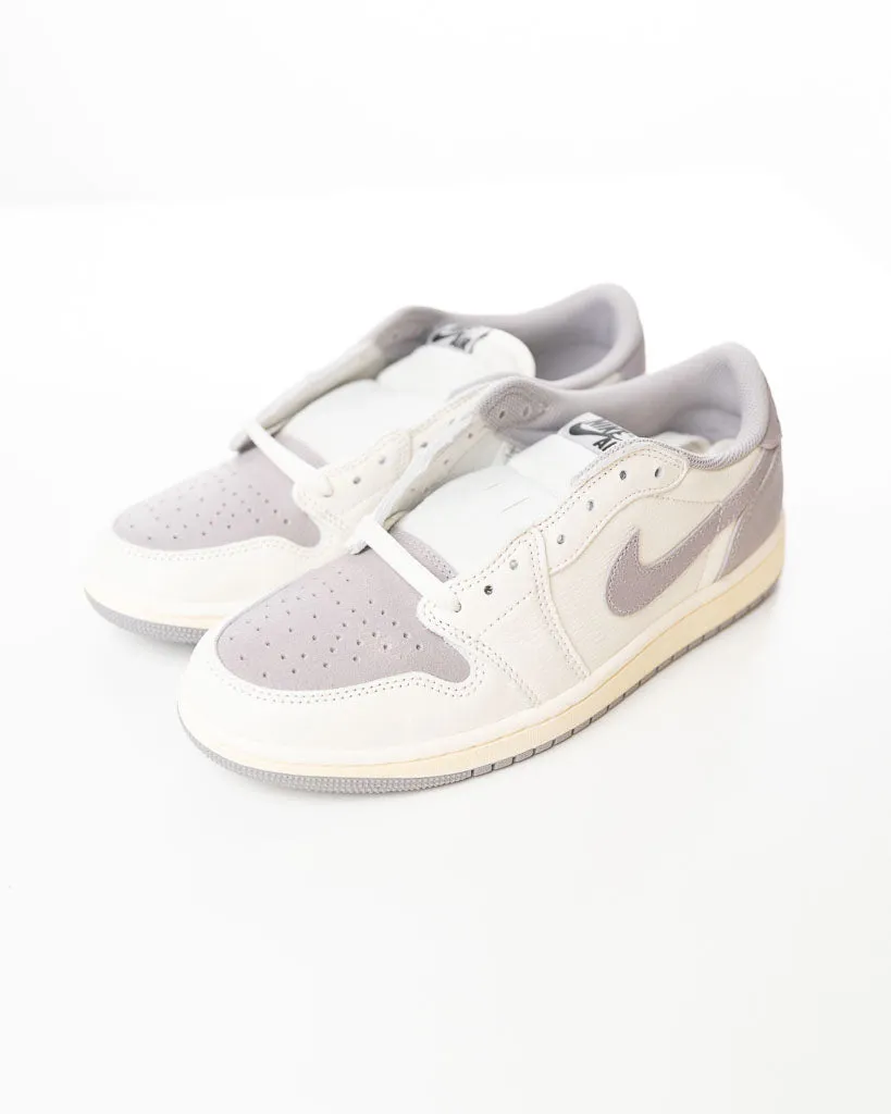 Air Jordan 1 Retro Low OG 'Atmosphere Grey'