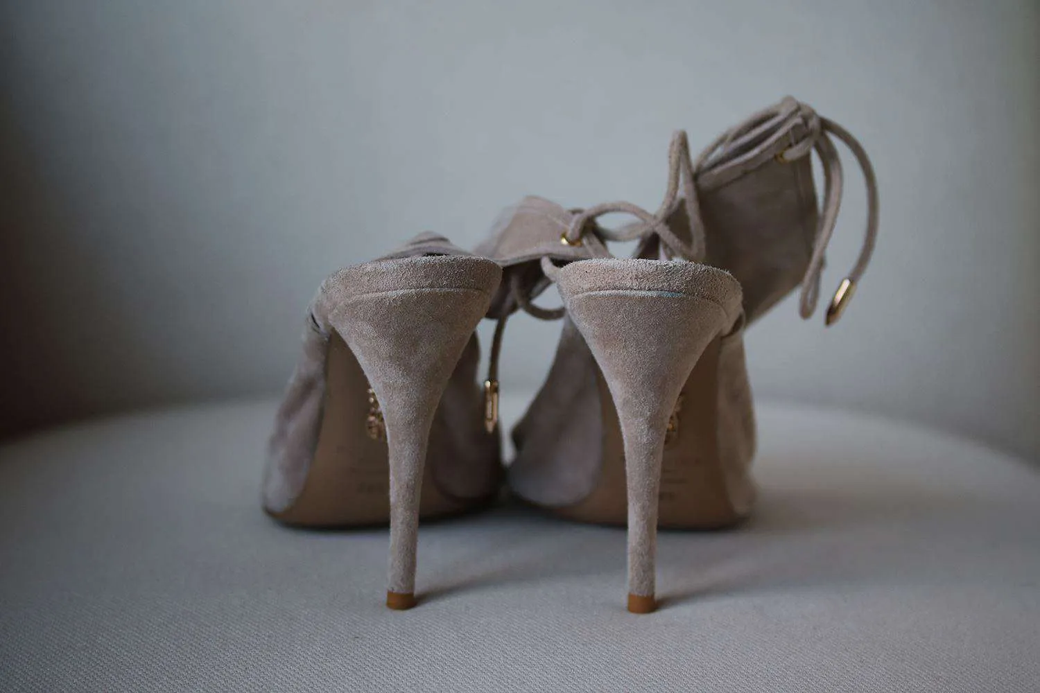 AQUAZZURA SEXY THING CUTOUT SUEDE SANDALS EU 38.5 UK 5.5 US 8.5