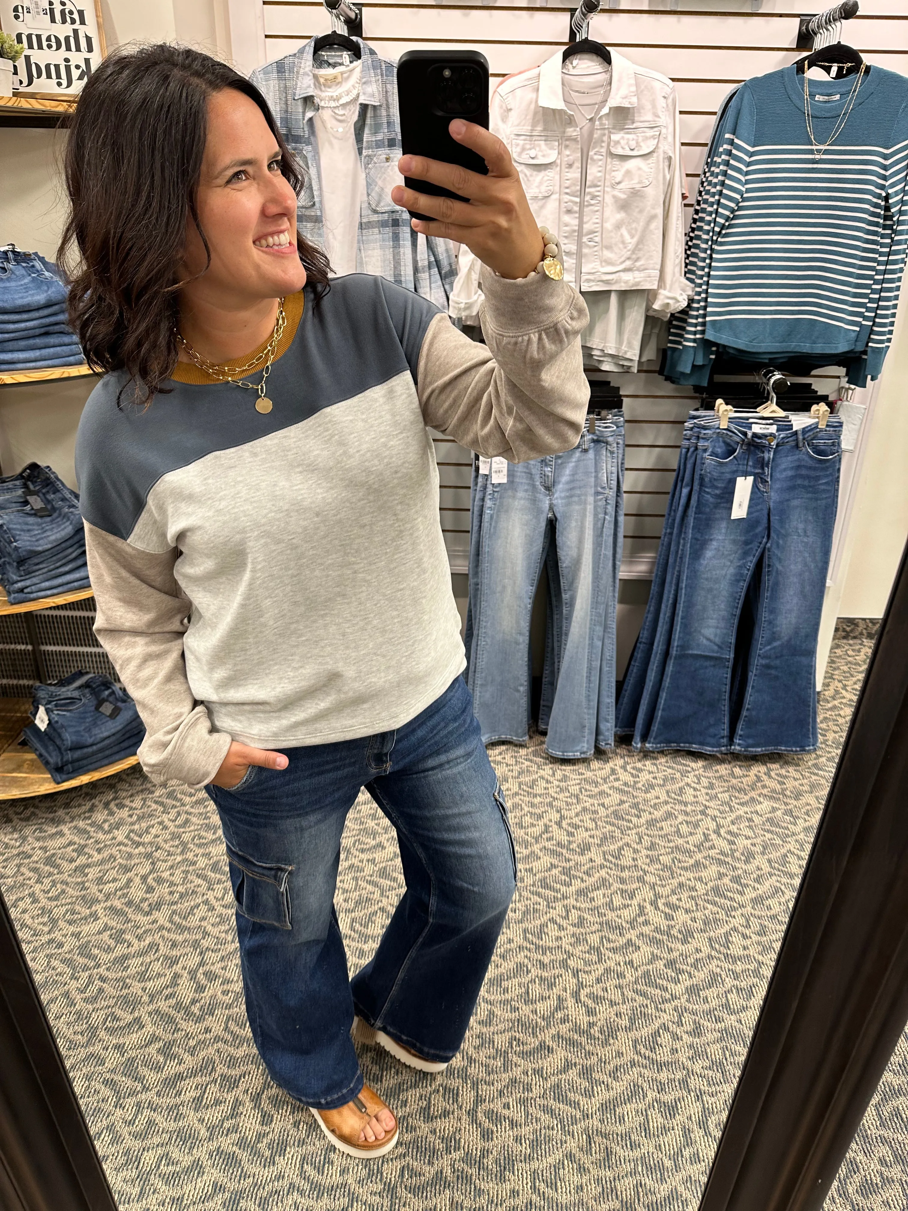 High Rise Wide Leg Cargo Jeans (Risen)