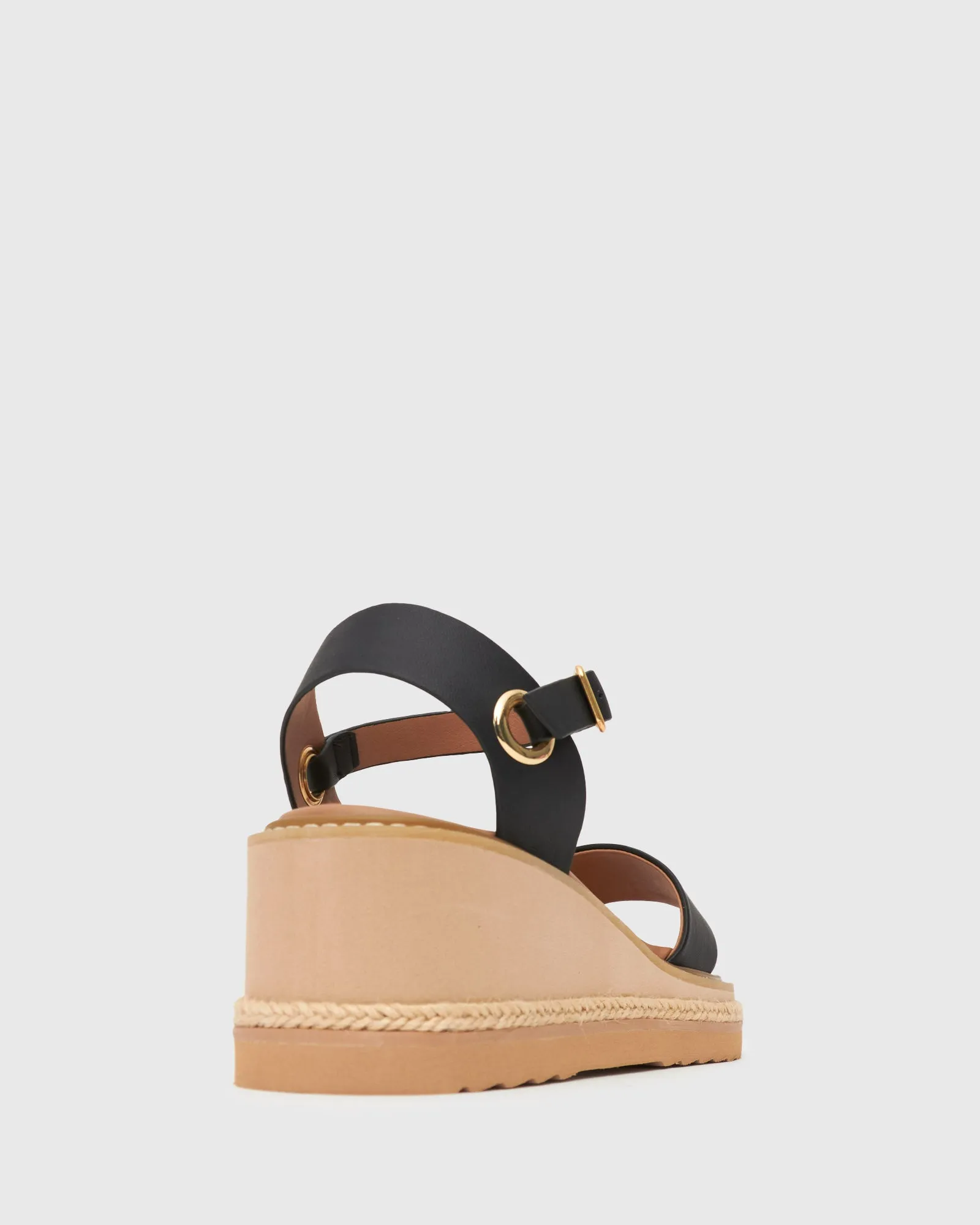 QUOE Vegan Wedge Sandals