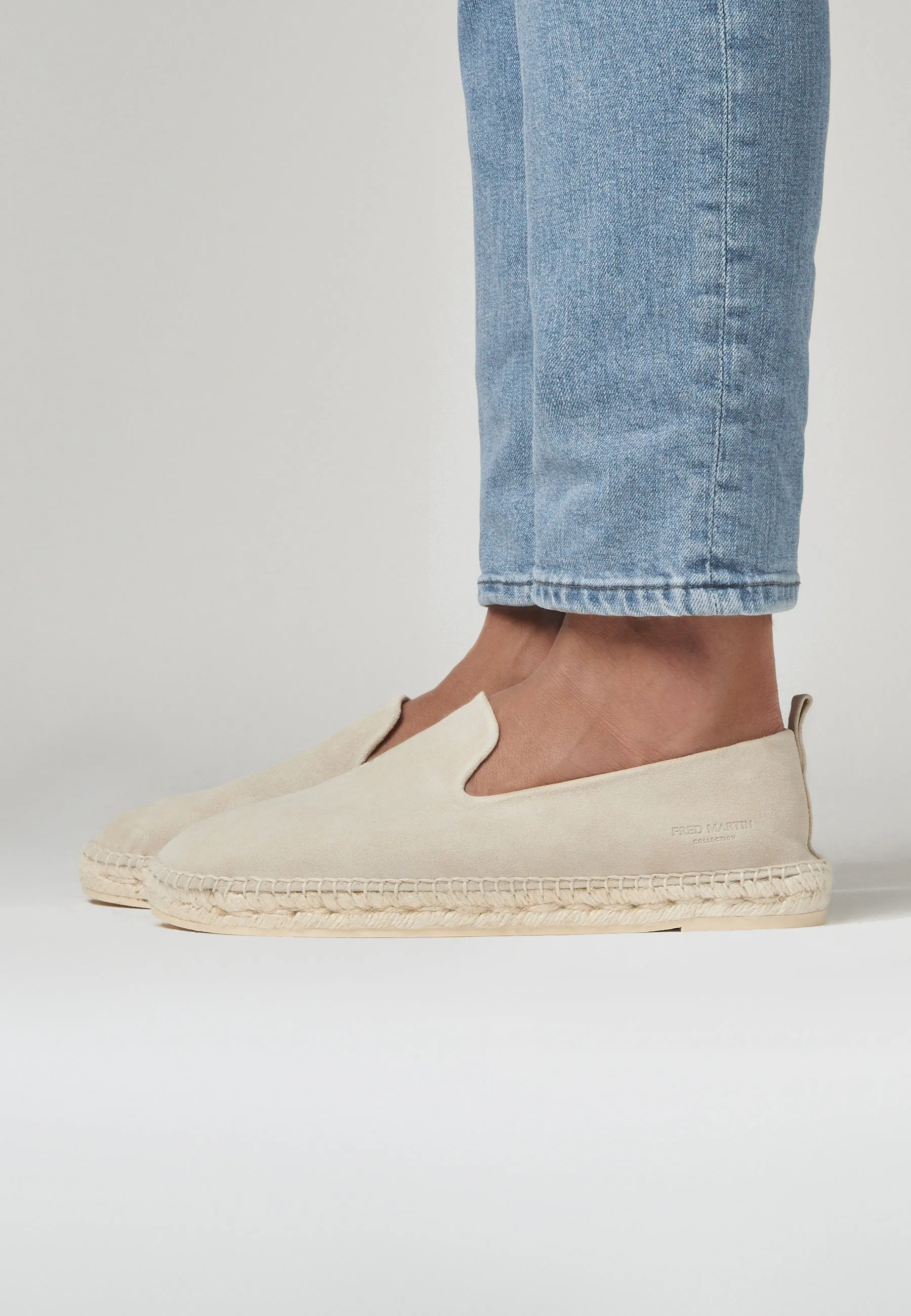 Slippers - Banana Suede